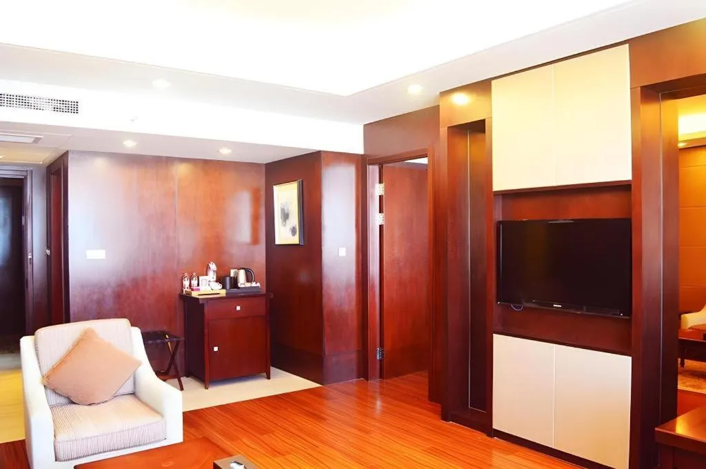 Ramada by Wyndham Suzhou Luzhi