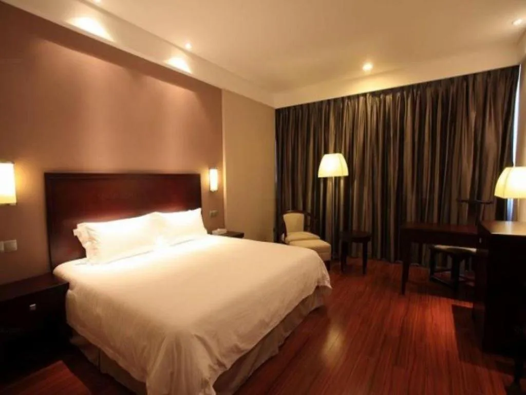 Bed in Ramada by Wyndham Suzhou Luzhi