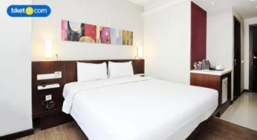 Bed in M - Regency Hotel