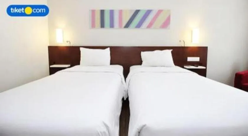 Bed in M - Regency Hotel