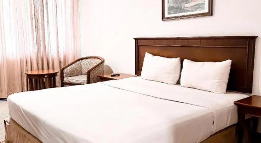 Bed in M - Regency Hotel