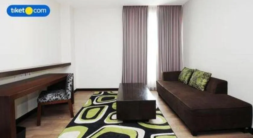 Bed in M - Regency Hotel