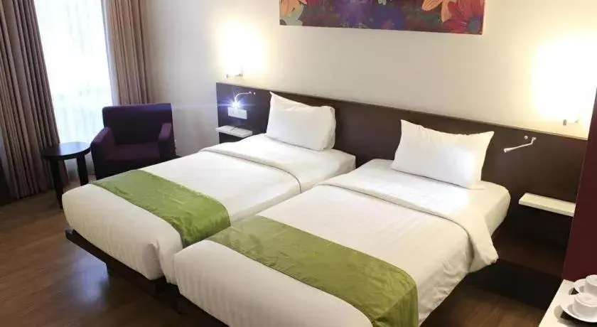 Bed in M - Regency Hotel Bed in M - Regency Hotel