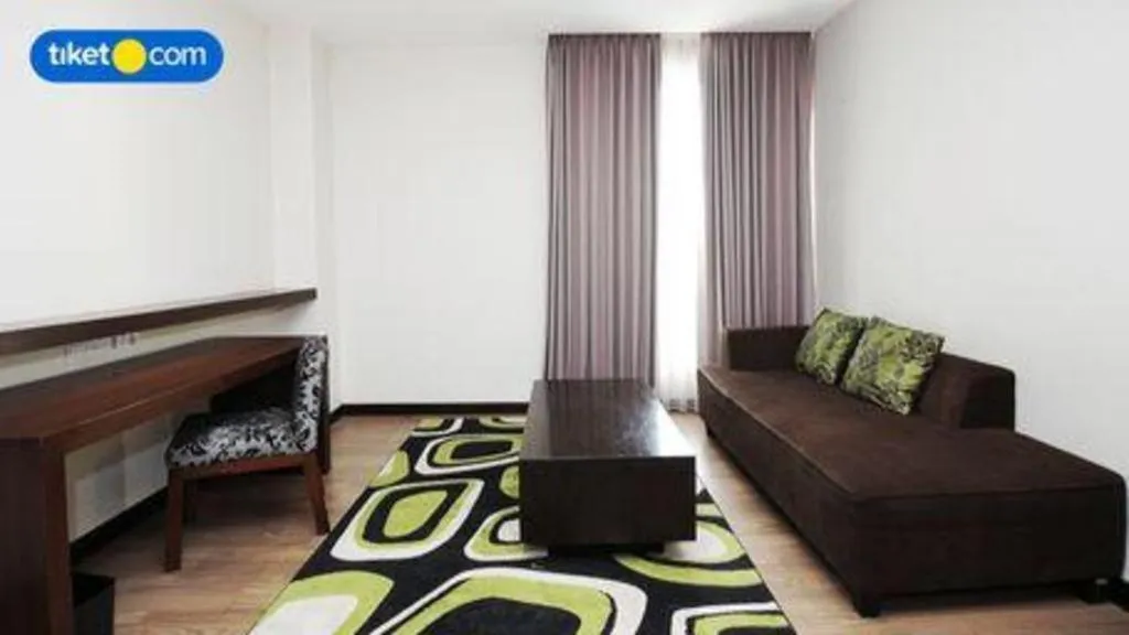 Bed in M - Regency Hotel