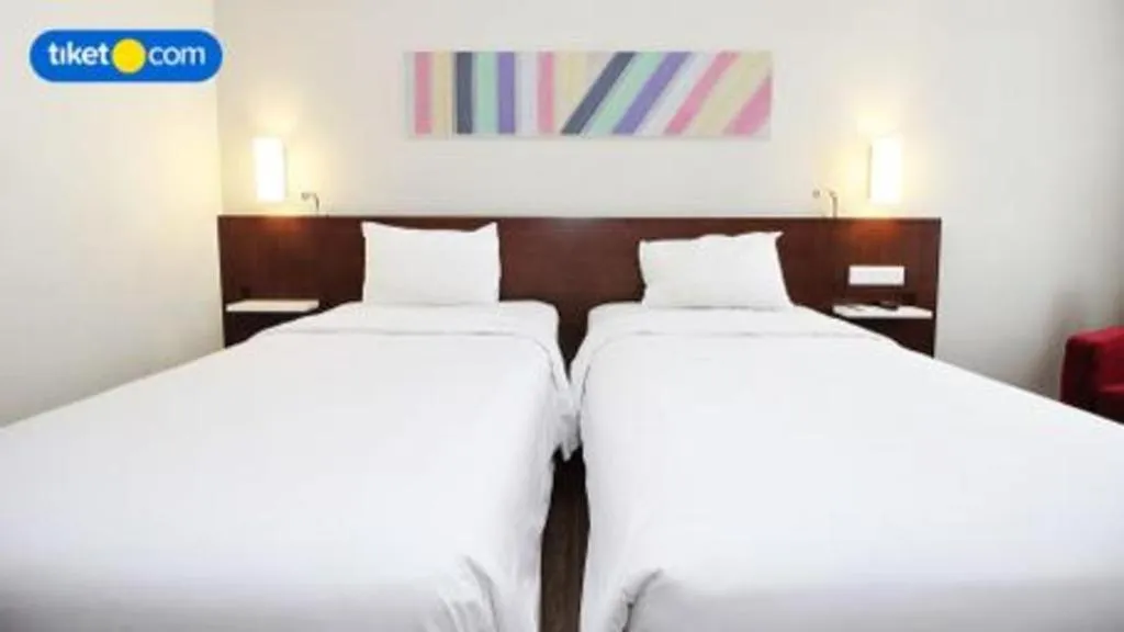 Bed in M - Regency Hotel