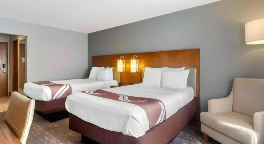 Bed in Quality Inn Danville Bed in Quality Inn Danville