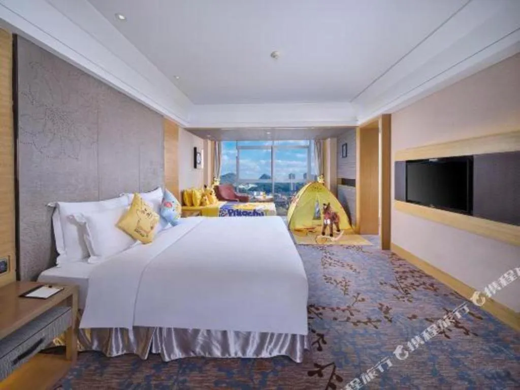 Bed in Grand Skylight International Hotel Guiyang