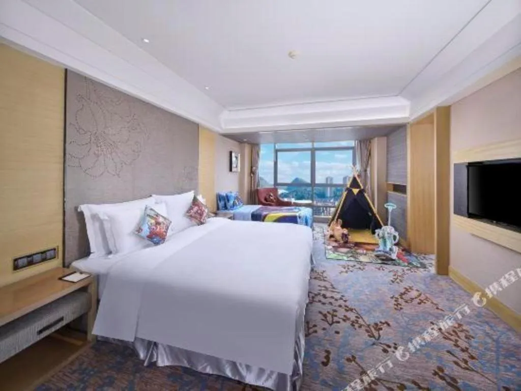Bed in Grand Skylight International Hotel Guiyang
