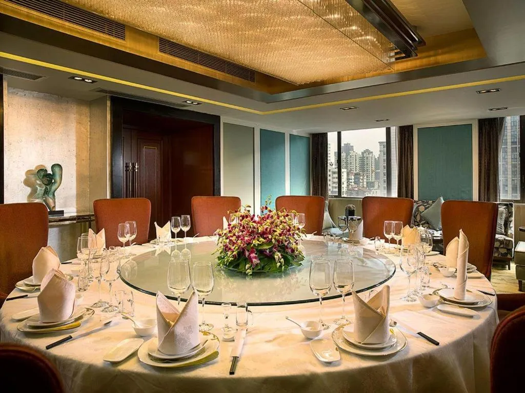 Dongfang Jianguo Hotel Wuhan