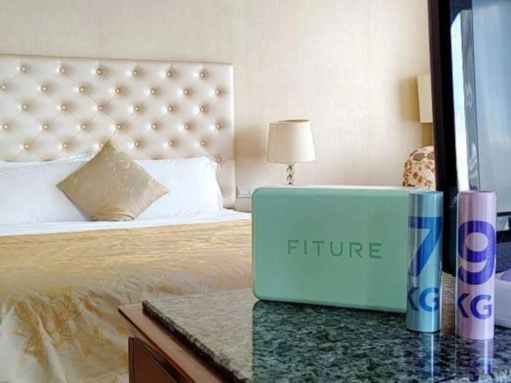 Bed in Dongfang Jianguo Hotel Wuhan