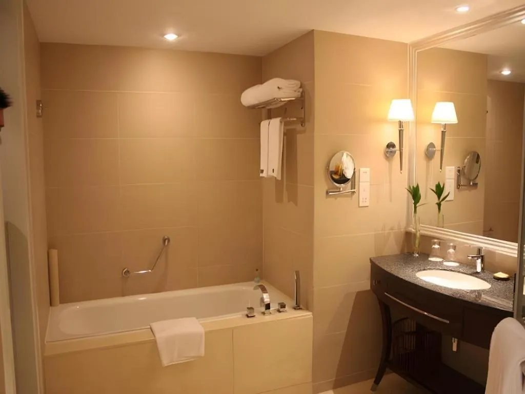 Dongfang Jianguo Hotel Wuhan