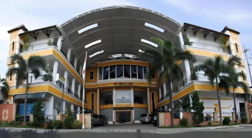 Kenari Asri Hotel