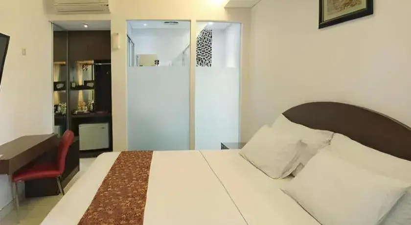 Bed in Kenari Asri Hotel Bed in Kenari Asri Hotel