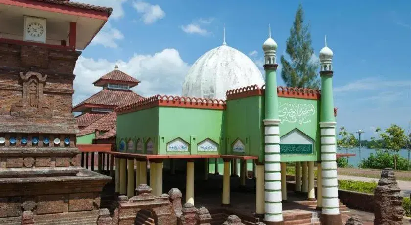 Kenari Asri Hotel Kenari Asri Hotel