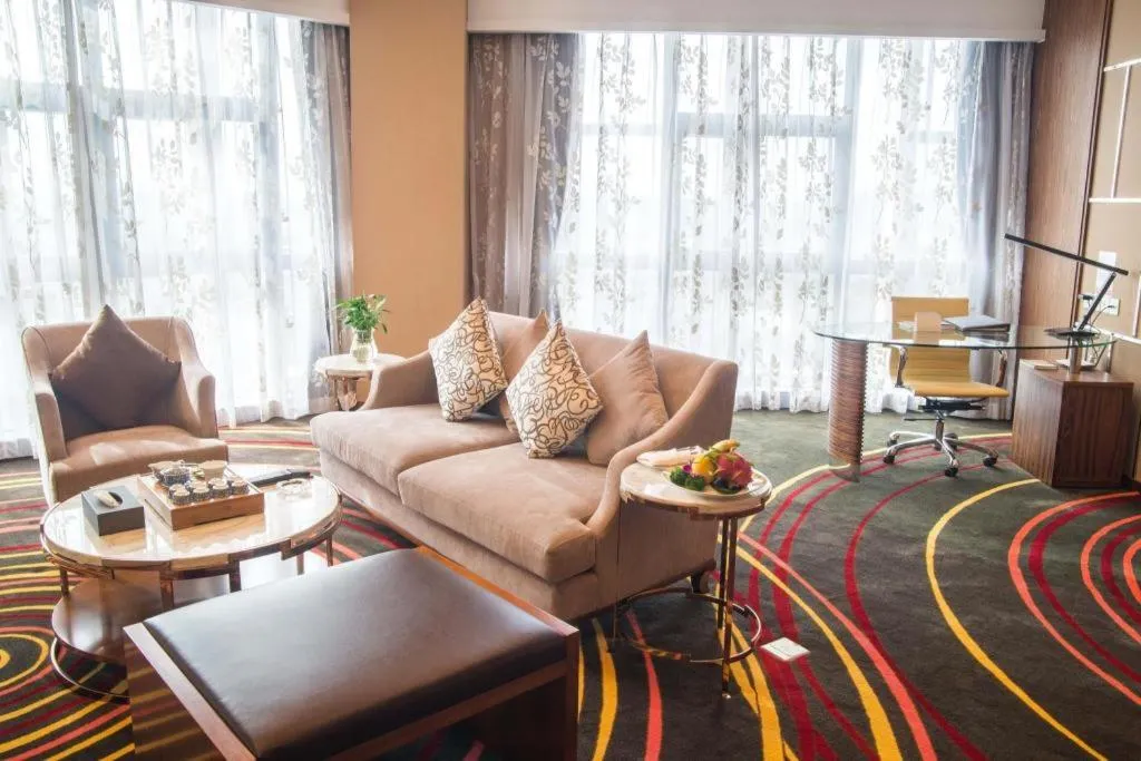 Ramada Plaza Huizhou East Hotel