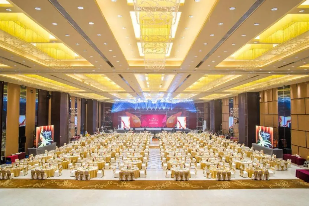 Ramada Plaza Huizhou East Hotel