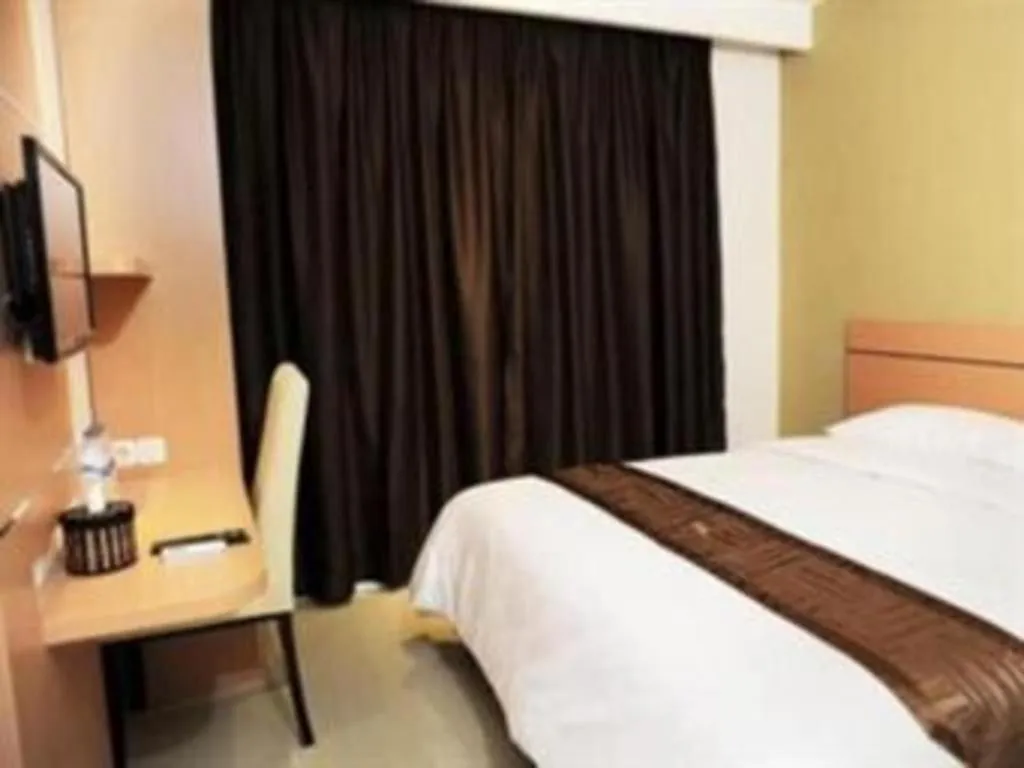 Bed in Guest House Nozz