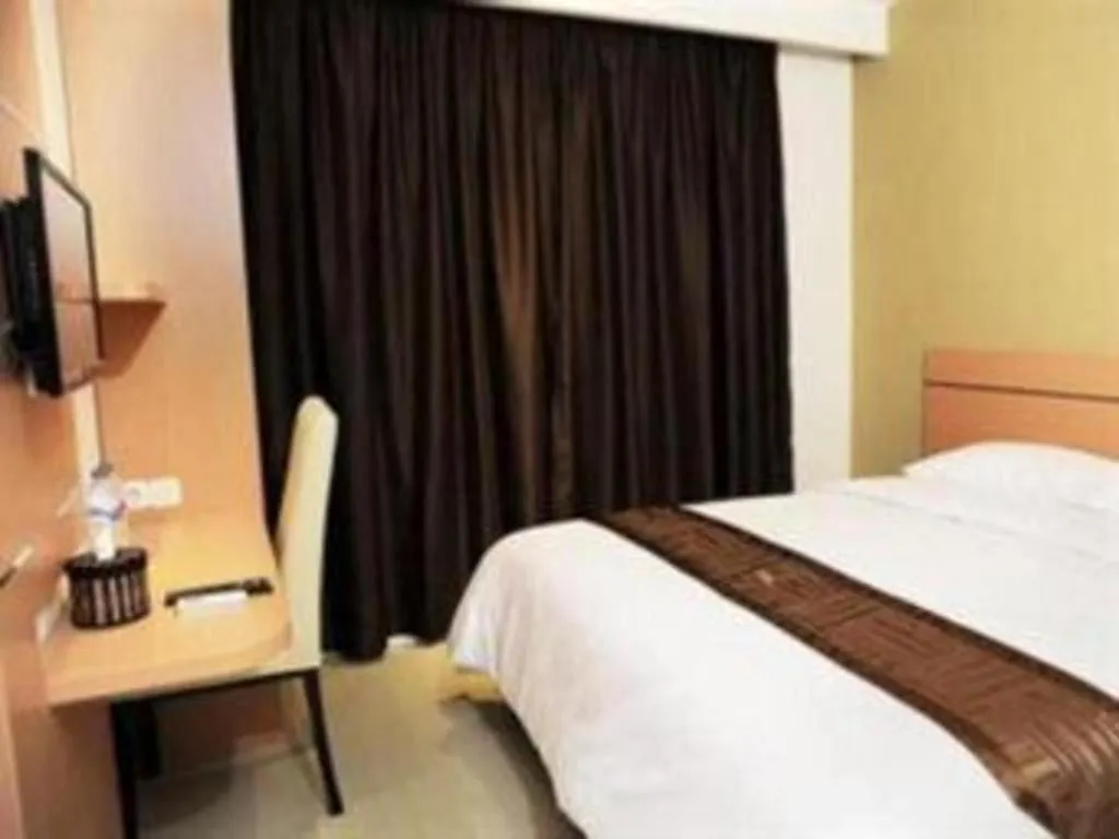 Bed in Guest House Nozz