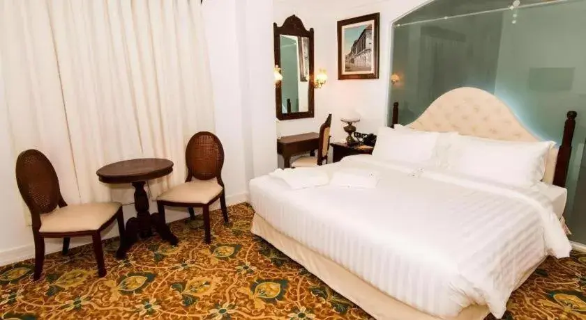 Bed in Hotel Luna Bed in Hotel Luna