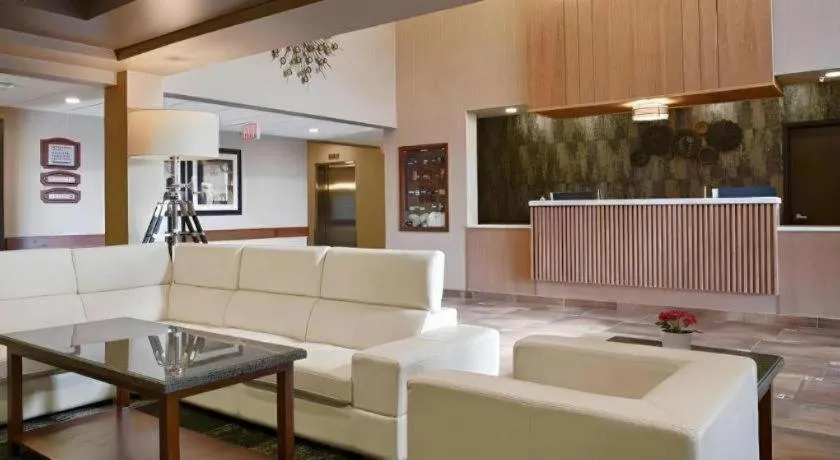 Days Inn by Wyndham Redwater