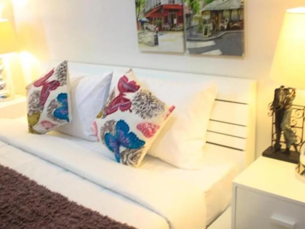 Bed in Chic Hotel Suratthani