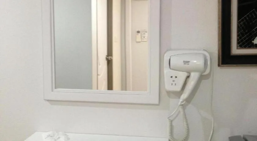 Chic Hotel Suratthani