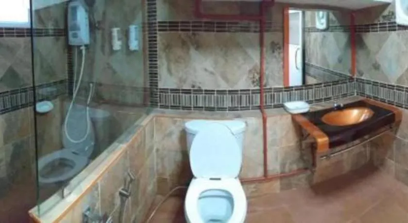 Chic Hotel Suratthani