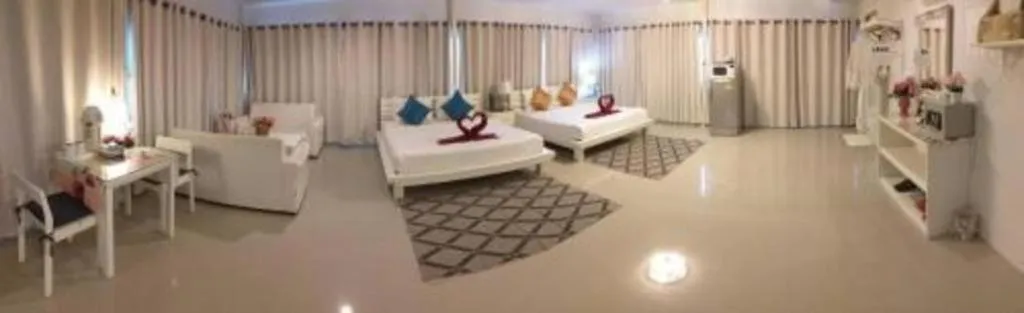 Chic Hotel Suratthani