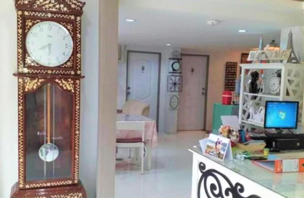 Chic Hotel Suratthani