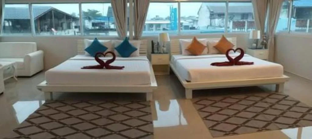 Bed in Chic Hotel Suratthani