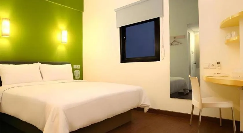 Bed in Amaris Hotel Panglima Polim 1