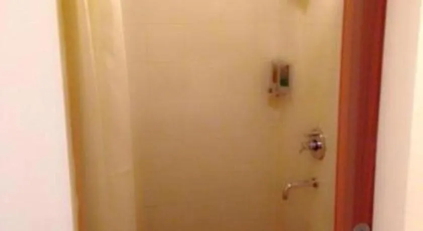 Amaris Hotel Panglima Polim 1