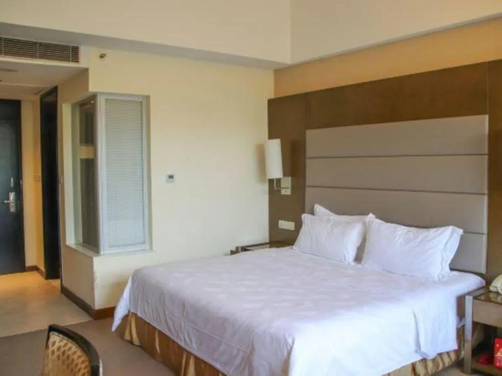 Bed in Jiaxin Conifer Hotel Shunde