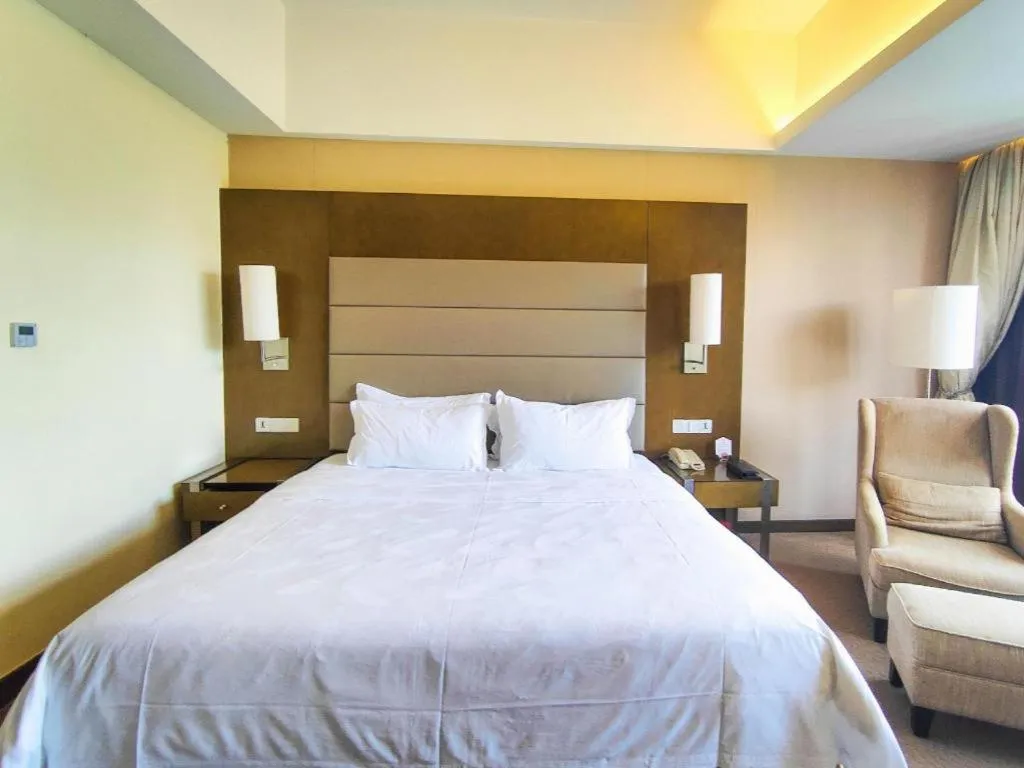 Bed in Jiaxin Conifer Hotel Shunde