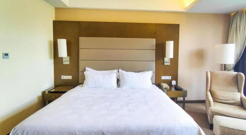 Bed in Jiaxin Conifer Hotel Shunde