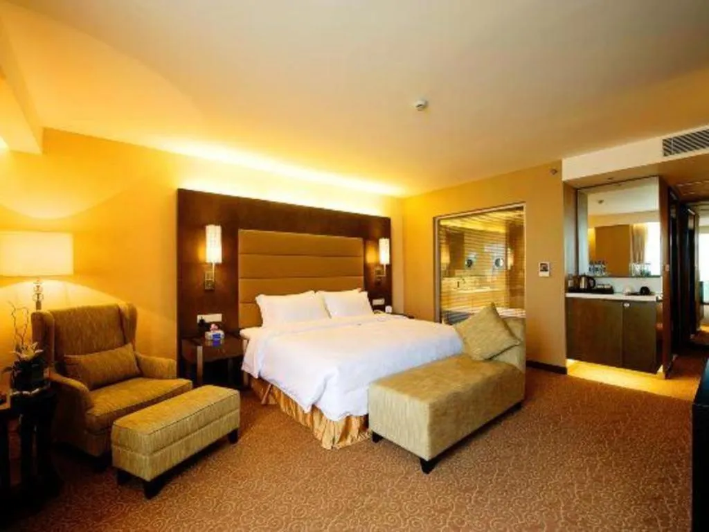 Bed in Jiaxin Conifer Hotel Shunde