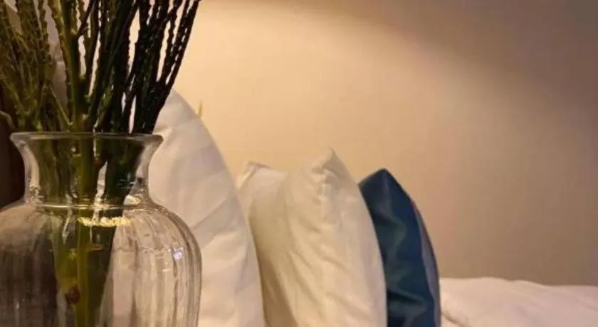 Reasmey Cheanich Hotel