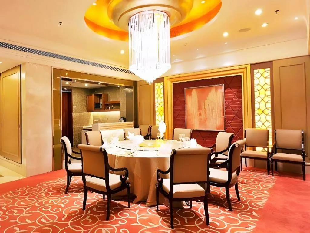 Northwest Petroleum Hotel