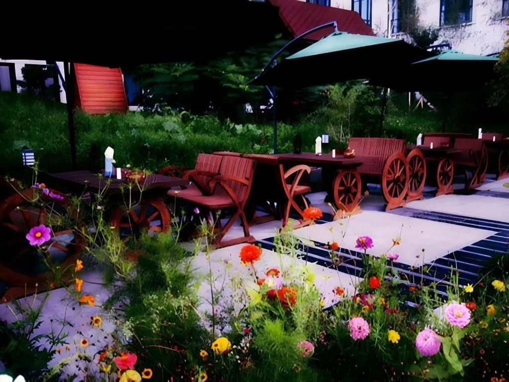 Northwest Petroleum Hotel