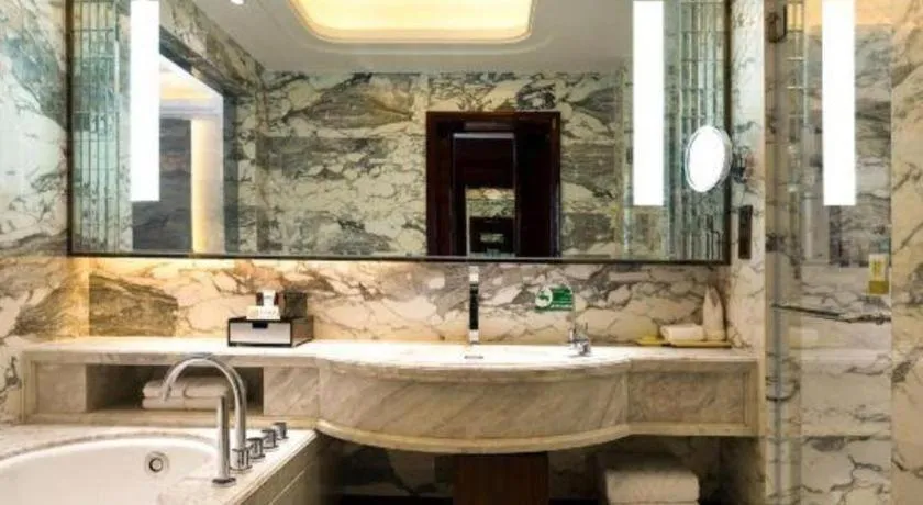 Northwest Petroleum Hotel