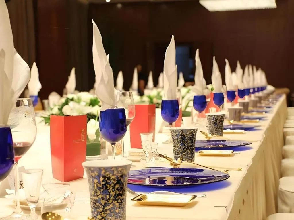 Northwest Petroleum Hotel