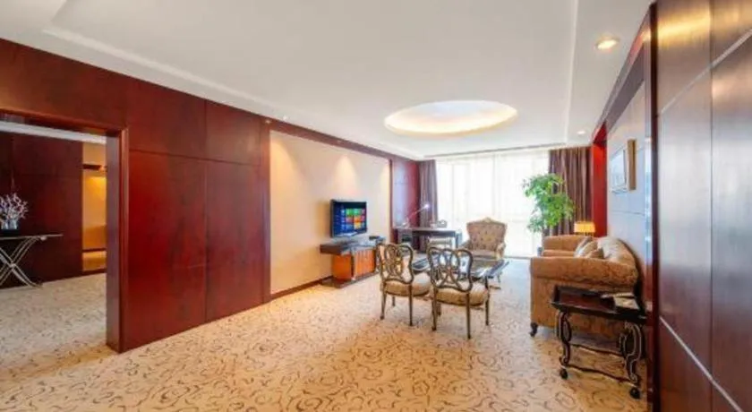 Northwest Petroleum Hotel