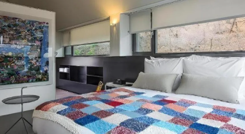 Bed in Everrich Hotel