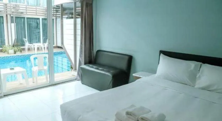 Bed in Pool Villa @Donmueang