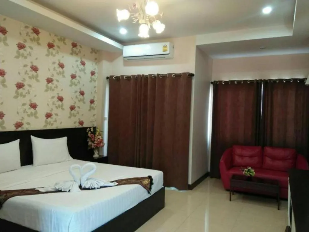 Bed in Le Parc Wangnang Hotel