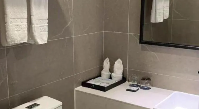 H Life Hotel Nanshan Branch