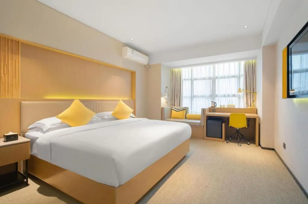 Bed in Nanning Sanzan Hotel