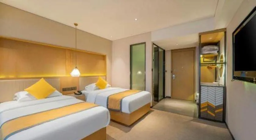 Bed in Nanning Sanzan Hotel