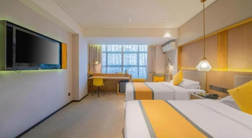 Bed in Nanning Sanzan Hotel