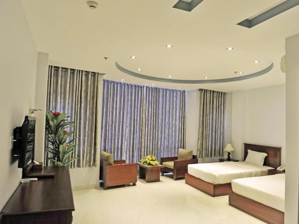 Bed in Phoenix Hotel Saigon